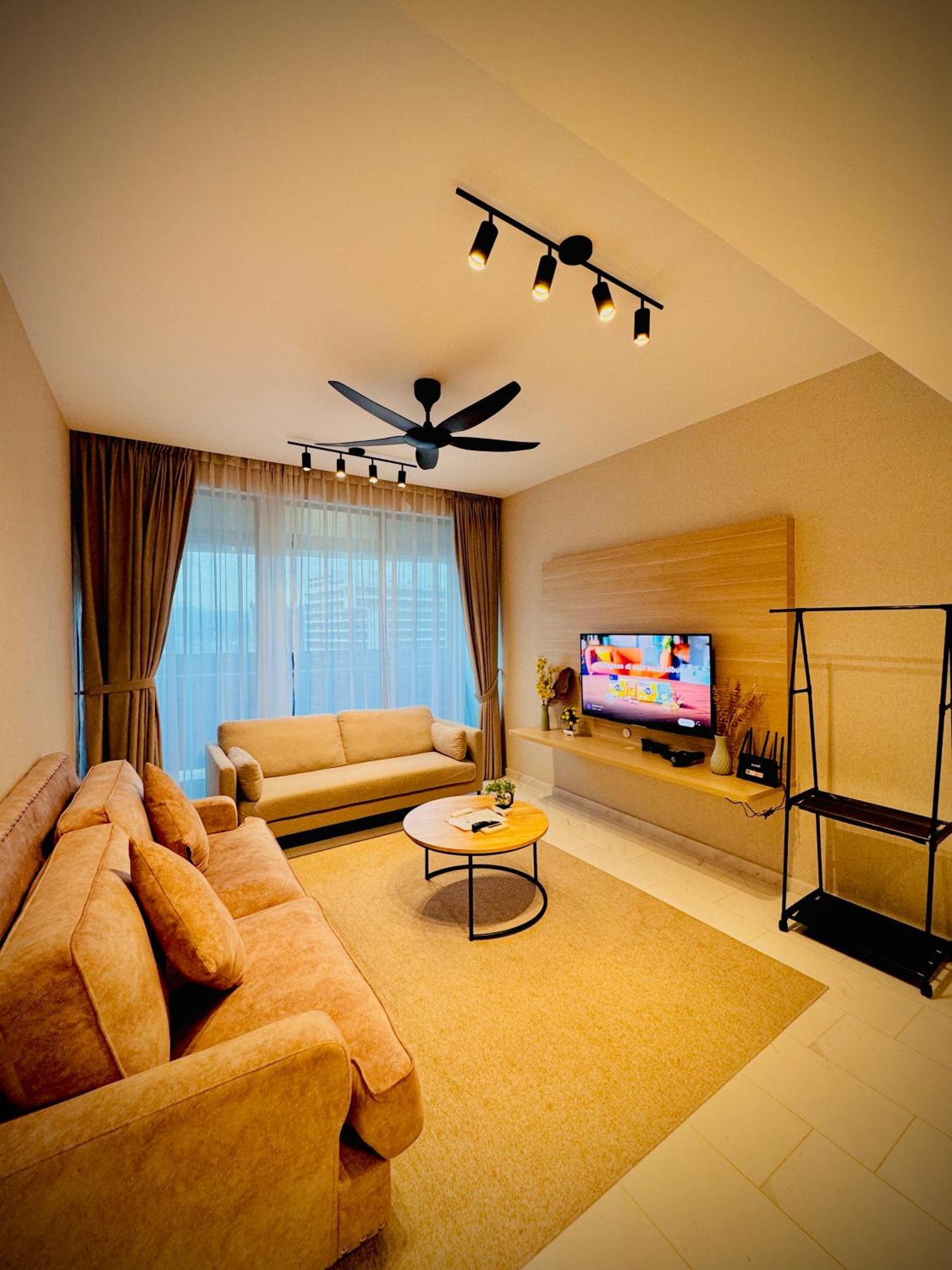 Eaton Service Apartment At Klcc Kuala Lumpur Exterior foto